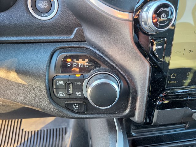 Used 2023 RAM 1500 Big Horn AWD/4WD image 9