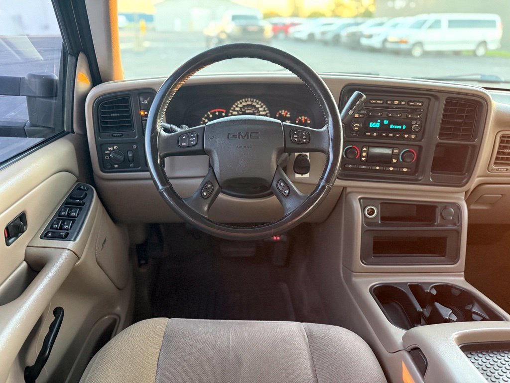 Used 2004 GMC Sierra 2500 SLE w/ Heavy-Duty Power Package AWD/4WD image 12