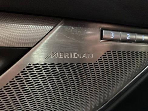 Used 2024 Jaguar F-PACE R-Dynamic S image 34