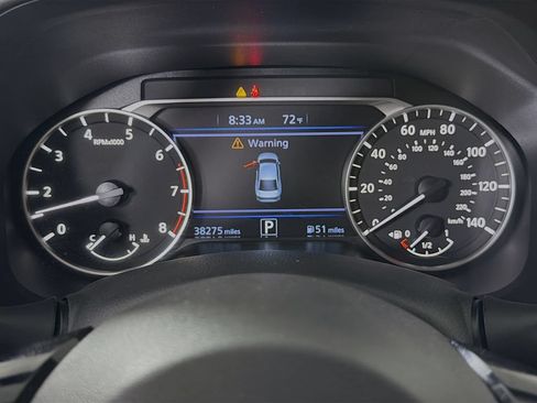 Used 2025 Nissan Altima 2.5 SR FWD image 15