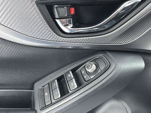 Used 2023 Subaru Crosstrek 2.5i Limited w/ Moonroof Package image 19