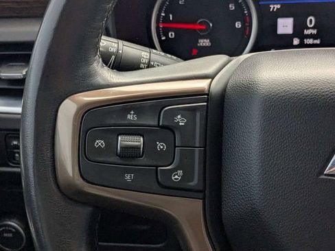 Used 2021 Chevrolet Suburban High Country RWD image 24