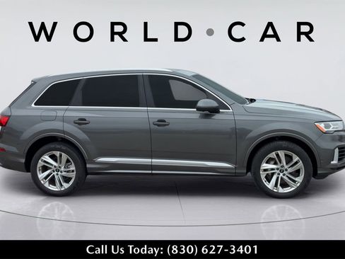 Used 2022 Audi Q7 3.0T Premium image 17