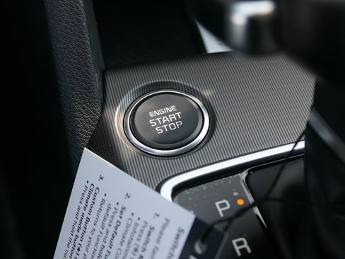 New 2026 Kia Sportage EX image 21