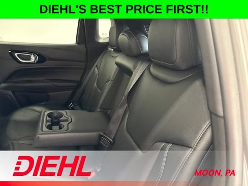 New 2026 Jeep Compass Limited AWD/4WD image 17