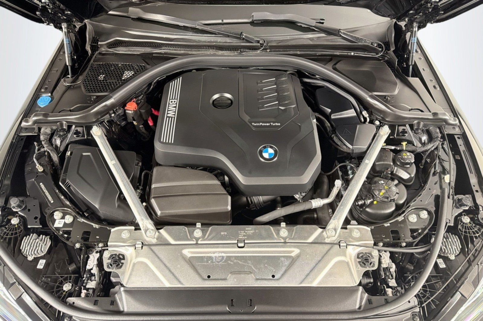 Used 2024 BMW 430i Coupe w/ Premium Package RWD image 11