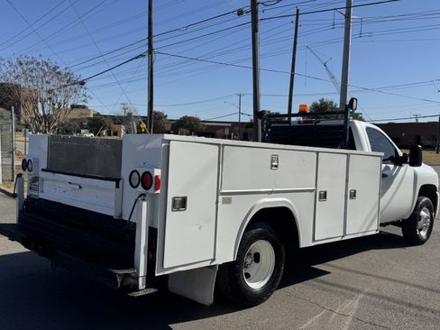 Used 2007 Chevrolet Silverado 3500 W/T image 5
