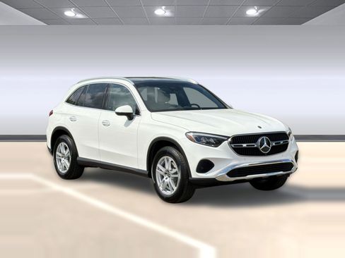 New 2026 Mercedes-Benz GLC 300 image 6