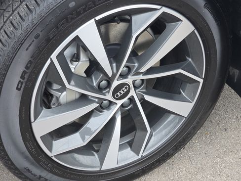 Certified 2022 Audi Q5 2.0T Premium w/ Convenience Package image 14