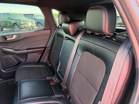 Used 2024 Ford Escape ST-Line AWD/4WD image 15