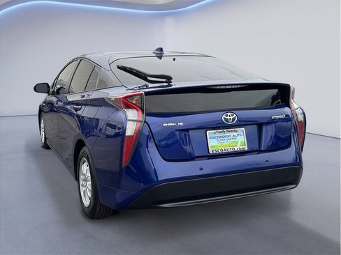 Used 2016 Toyota Prius Four w/ Advanced Technology Package image 4