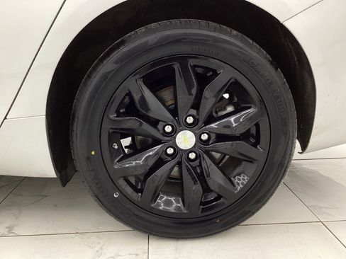 Used 2017 Chevrolet Impala LT w/ Convenience Package image 48