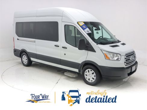 Used 2016 Ford Transit 350 XLT image 2