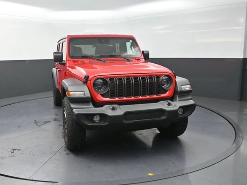 Used 2024 Jeep Wrangler Unlimited Sport AWD/4WD image 5