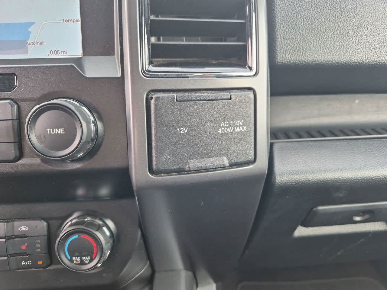 Used 2019 Ford F150 XLT w/ Equipment Group 302A Luxury AWD/4WD image 35