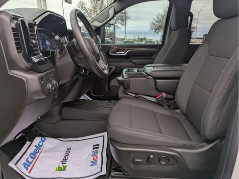 Used 2025 Chevrolet Silverado 2500 LT w/ All Star Edition image 10