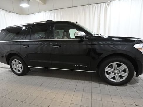 Used 2024 Ford Expedition Max Platinum AWD/4WD image 15