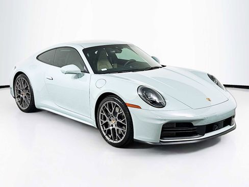 Certified 2025 Porsche 911 Carrera image 7