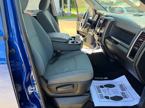 Used 2015 RAM 1500 Express AWD/4WD image 18