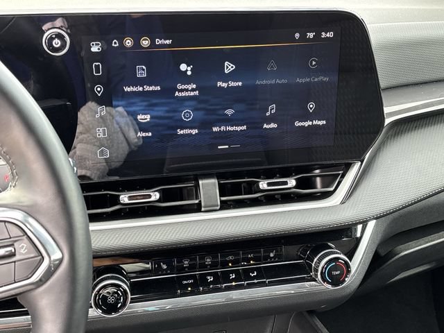 Used 2025 Chevrolet Equinox LT FWD image 23