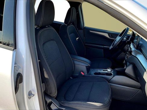 Used 2023 Ford Escape Active image 7