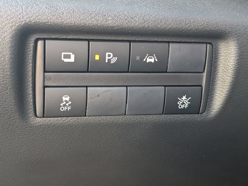 Certified 2025 Nissan Versa S w/ Trunk Package FWD image 23