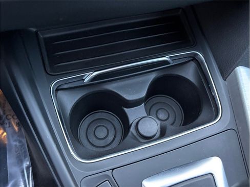 Used 2017 BMW 320i xDrive Sedan image 32