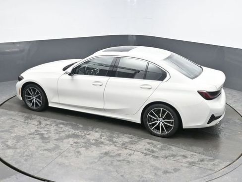 Used 2020 BMW 330i xDrive Sedan w/ Convenience Package image 19