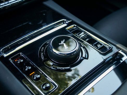 Certified 2021 Rolls-Royce Ghost AWD/4WD image 14
