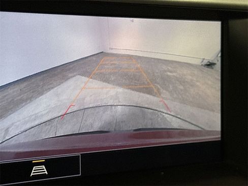 Used 2023 GMC Acadia SLT image 15