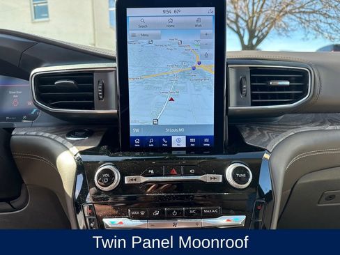 Used 2022 Ford Explorer Platinum w/ Equipment Group 601A image 20