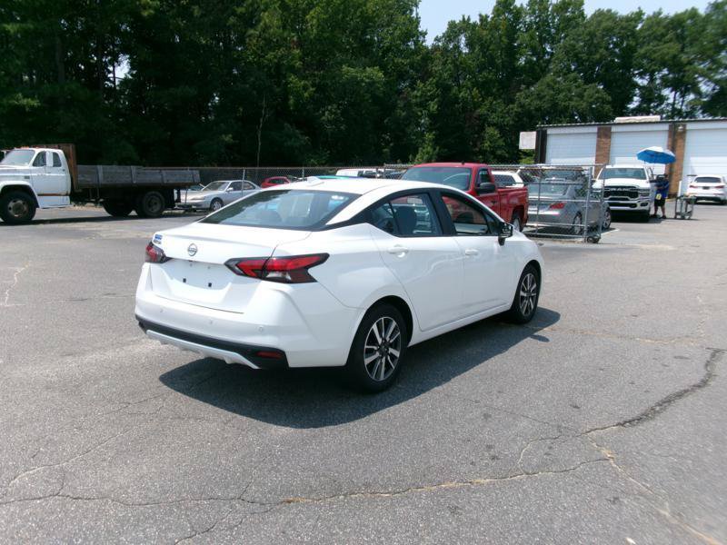 Used 2025 Nissan Versa SV FWD image 6