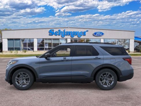 New 2026 Ford Explorer Active w/ Active Comfort Package AWD/4WD image 3