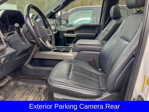 Certified 2022 Ford F350 Lariat w/ Lariat Ultimate Package image 9