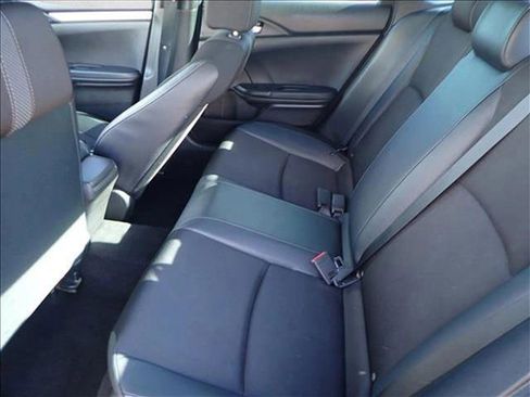 Used 2020 Honda Civic Sport image 8