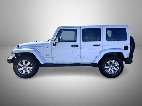 Used 2013 Jeep Wrangler Unlimited Sahara w/ Dual Top Group image 8