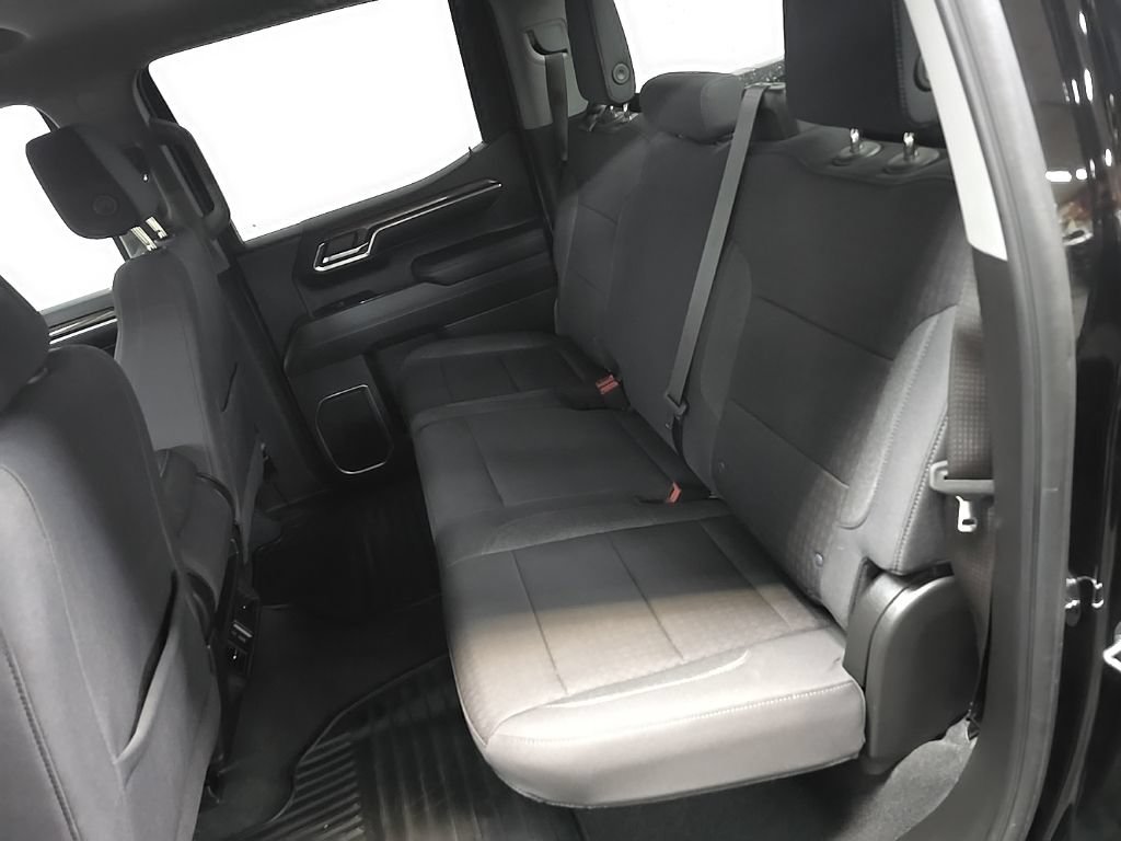Used 2023 Chevrolet Silverado 1500 RST AWD/4WD image 31