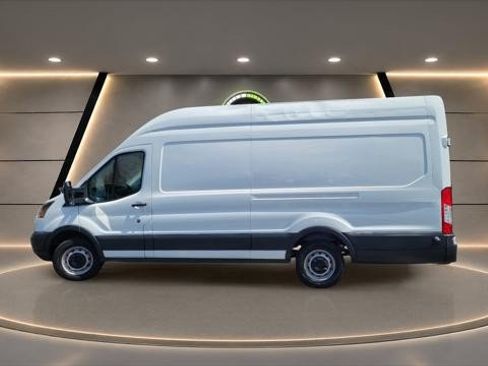 Used 2018 Ford Transit 250 148 High Roof Extended RWD image 3