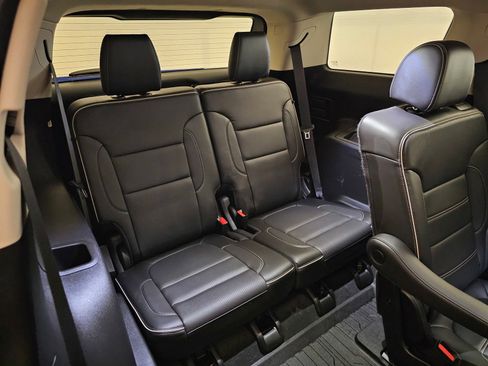 Used 2020 GMC Acadia Denali w/ Technology Package image 41