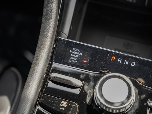 New 2025 Jeep Grand Cherokee Overland w/ Adv Protech Group III image 25