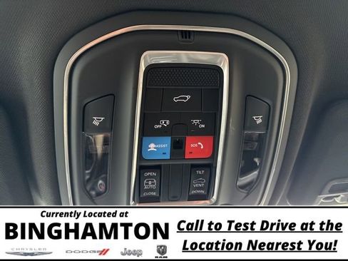 New 2025 Jeep Grand Cherokee 4WD image 14