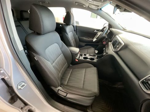 Used 2020 Kia Sportage LX AWD/4WD image 23