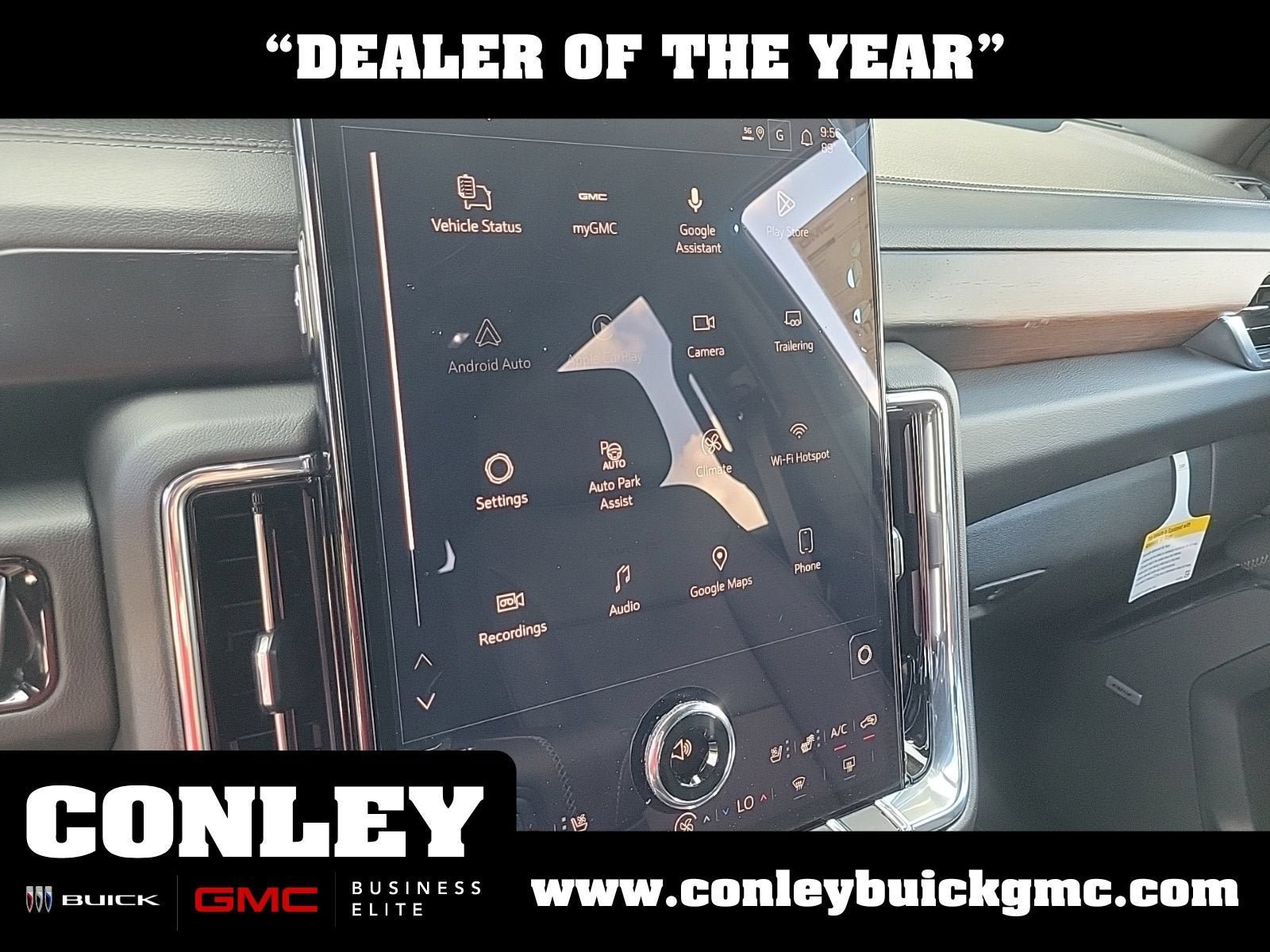 New 2026 GMC Yukon Denali w/ Sun & Power Step Package RWD image 18