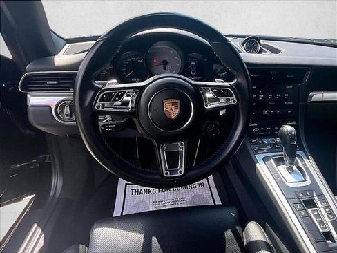 Used 2018 Porsche 911 Carrera S RWD image 7