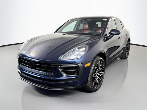 Used 2022 Porsche Macan S AWD/4WD image 4