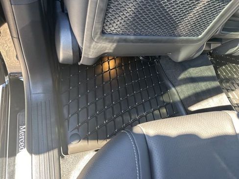 Used 2025 Mercedes-Benz GLE 350 4MATIC image 25