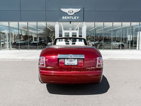 Used 2010 Rolls-Royce Phantom Drophead Coupe image 11