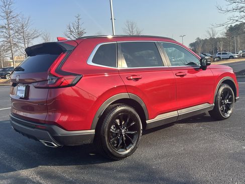 Certified 2025 Honda CR-V Sport image 9