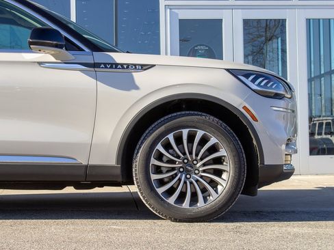 Used 2022 Lincoln Aviator Reserve w/ Elements Package Plus image 5