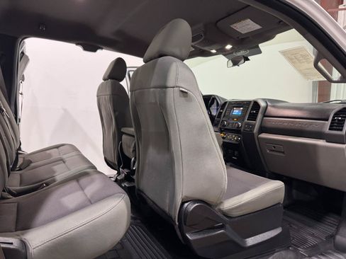 Used 2018 Ford F250 XL w/ Power Equipment Group RWD image 21